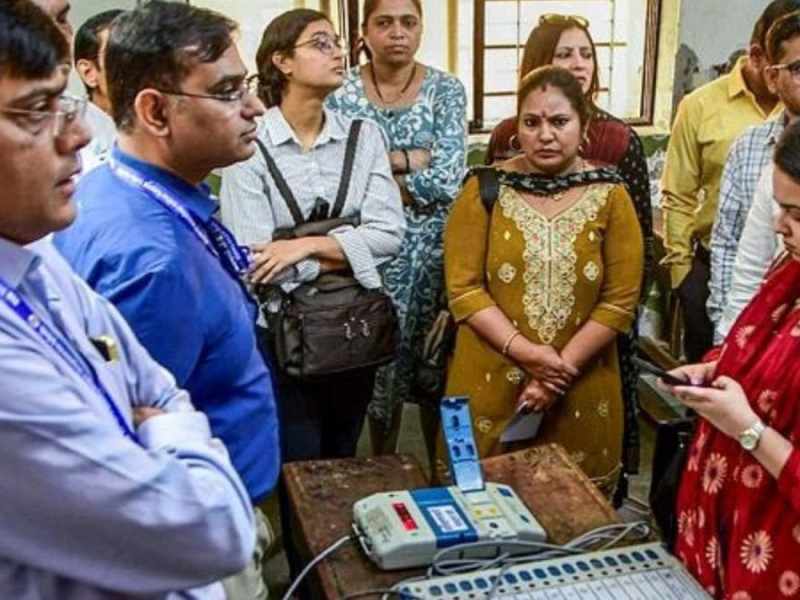 राजकारण जिंकले, महाराष्ट्र&nbsp;हरला..!